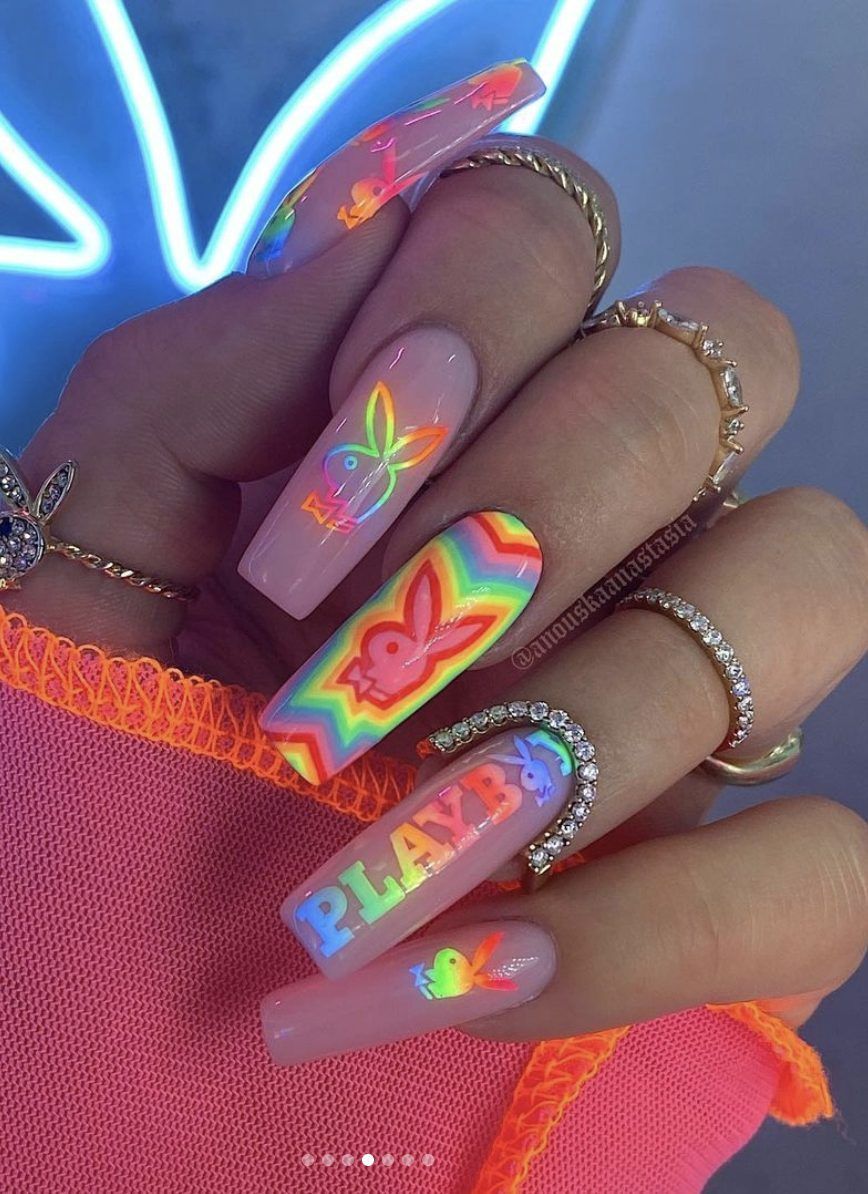 33 Creative Rainbow Nail Ideas