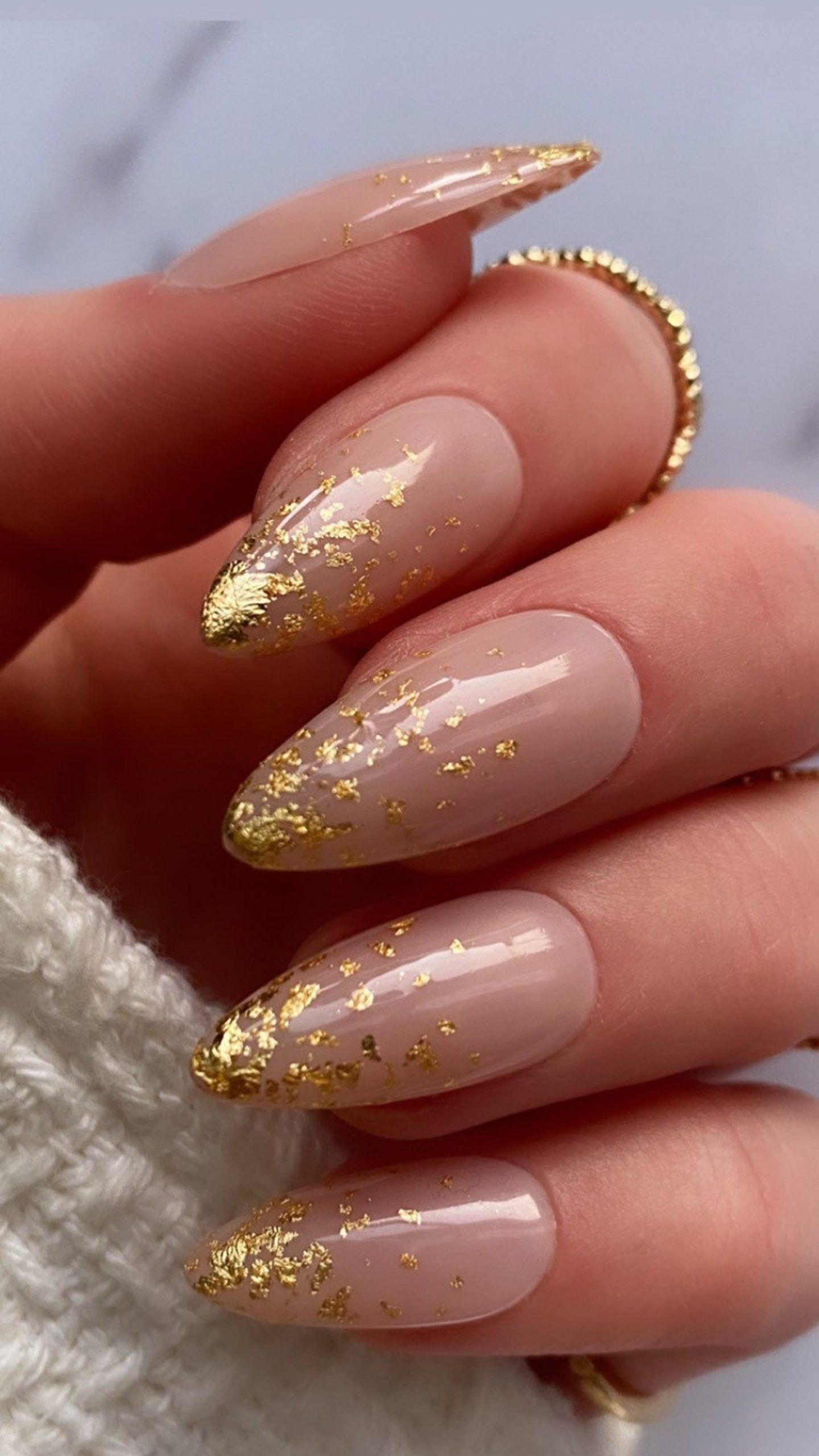 31 Gold Nails That Ideas