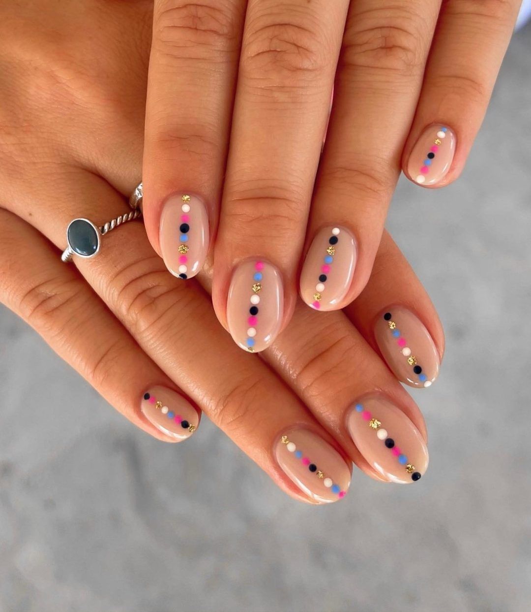 30 Simple Minimalist Nails Ideas