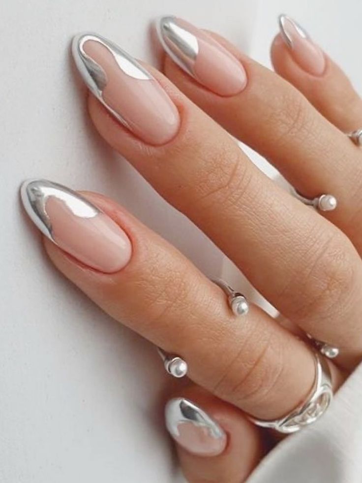 31 Silver Nails Ideas